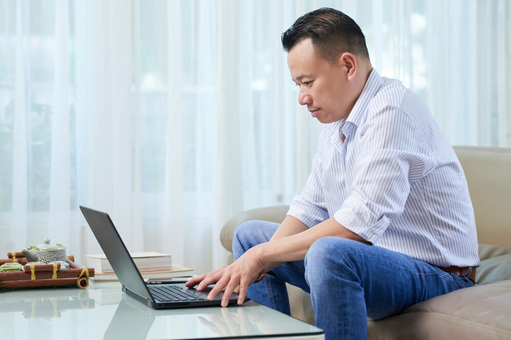 Discover how to set up, optimize, and boost your Facebook Page for your business. Learn effective social media optimization strategies with Davao Web Consulting!